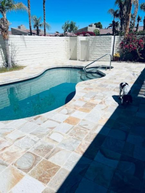 2200 sq foot 3 bed 2 bath Condo with Private Pool and Spa